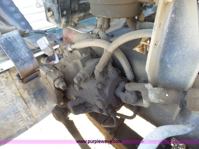 image for item L6315 1997 Ford LT9000 mixer truck