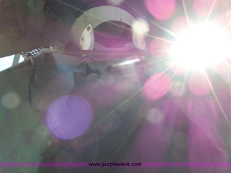 image for item L6315 1997 Ford LT9000 mixer truck