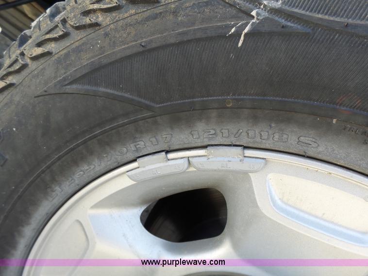 image for item L7158 2011 Ford F250 Super Duty pickup truck