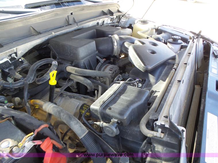 image for item L7158 2011 Ford F250 Super Duty pickup truck