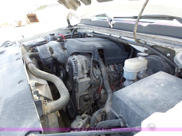 image for item L7159 2008 Chevrolet Silverado 1500 Ext. Cab pickup truck