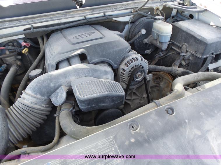 image for item L7159 2008 Chevrolet Silverado 1500 Ext. Cab pickup truck