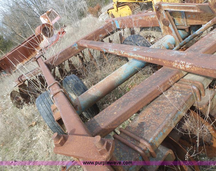 image for item L7173 Ford 246 disk