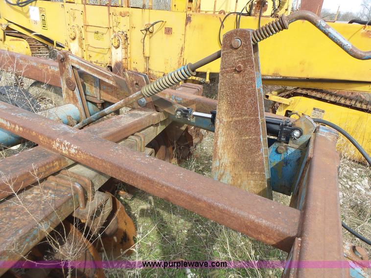 image for item L7173 Ford 246 disk