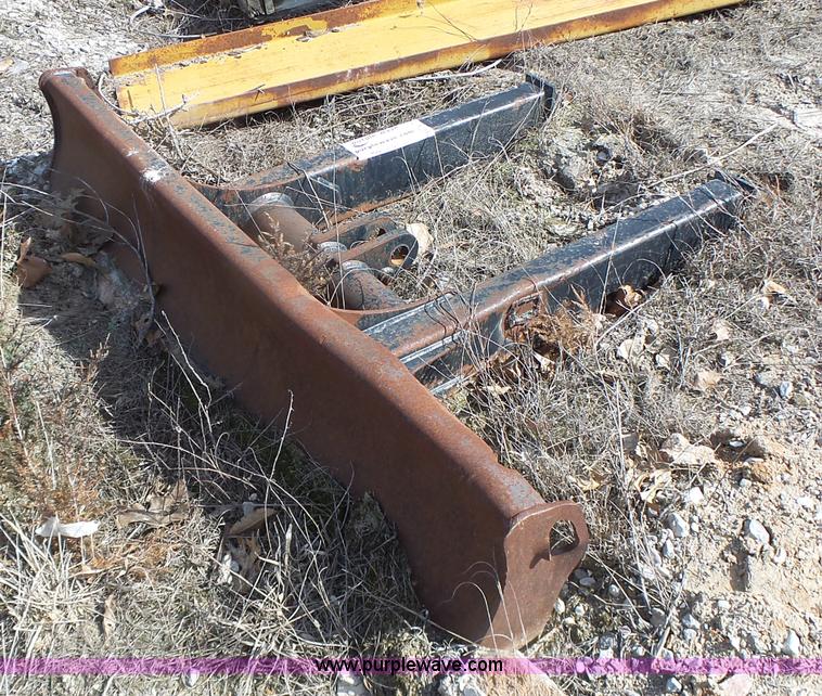 image for item L7184 Caterpillar compact excavator blade