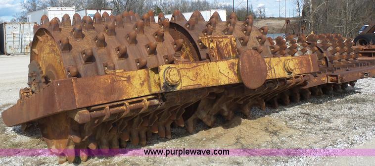 image for item L7191 Sheeps foot roller