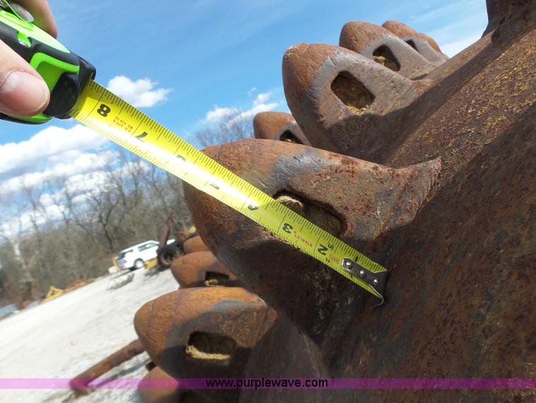 image for item L7191 Sheeps foot roller