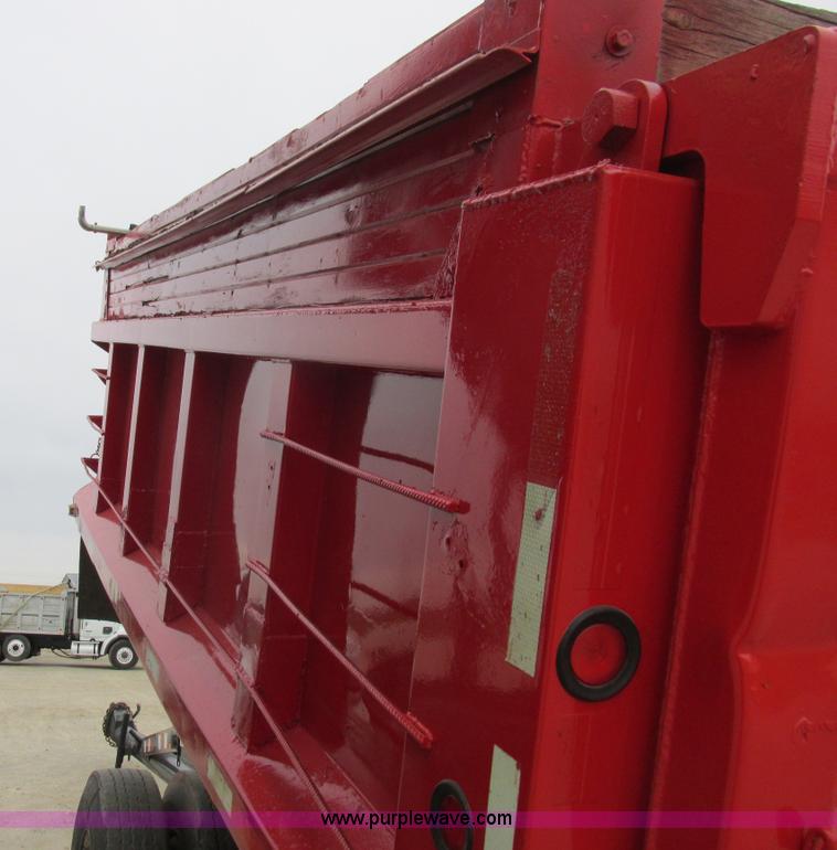 image for item L7196 1995 CPS end dump trailer