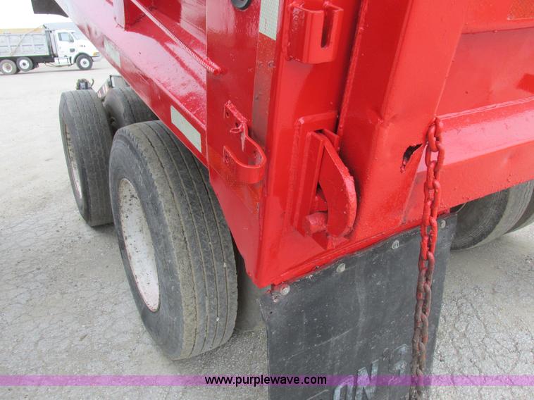 image for item L7196 1995 CPS end dump trailer