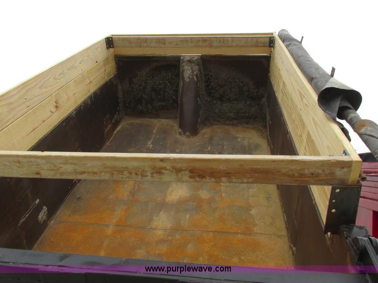 image for item L7197 1971 Heil end dump trailer