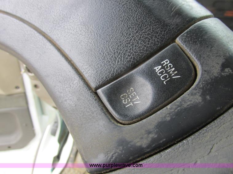 image for item L7198 2001 Sterling L9500 dump truck