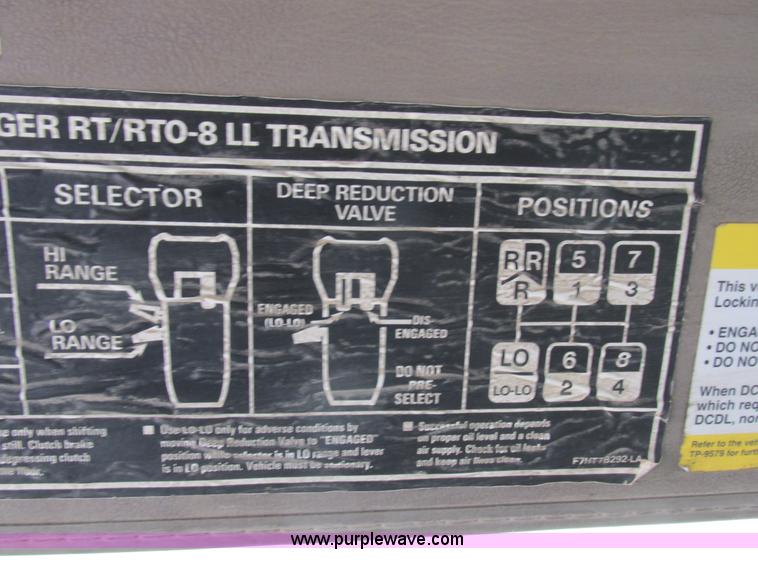 image for item L7198 2001 Sterling L9500 dump truck