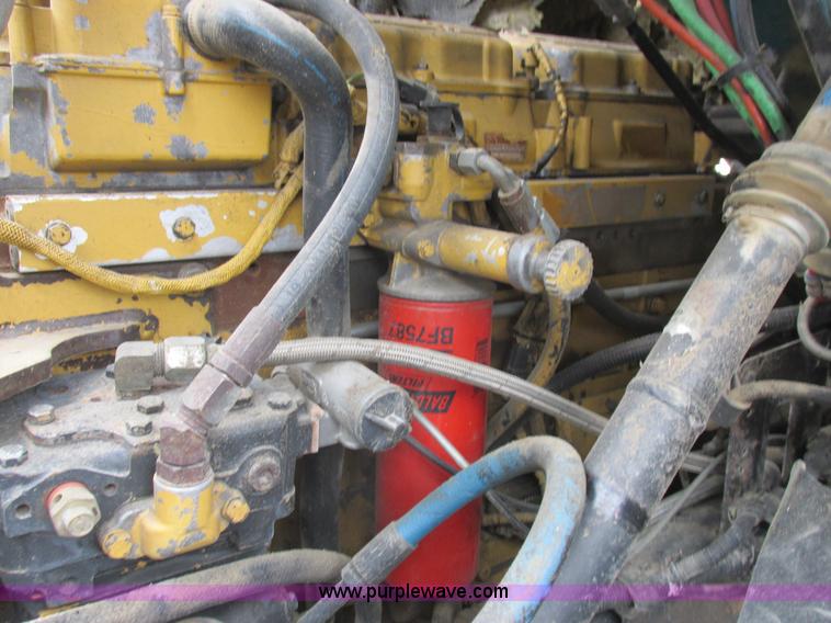 image for item L7198 2001 Sterling L9500 dump truck