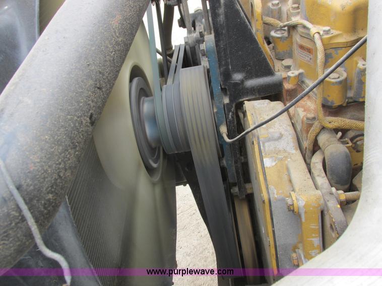 image for item L7198 2001 Sterling L9500 dump truck