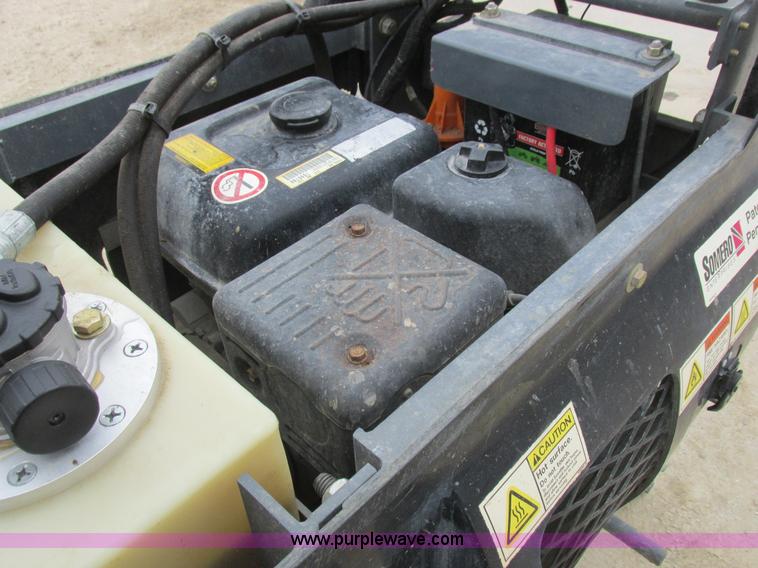 image for item L7199 2005 Somero Copperhead XD laser screed