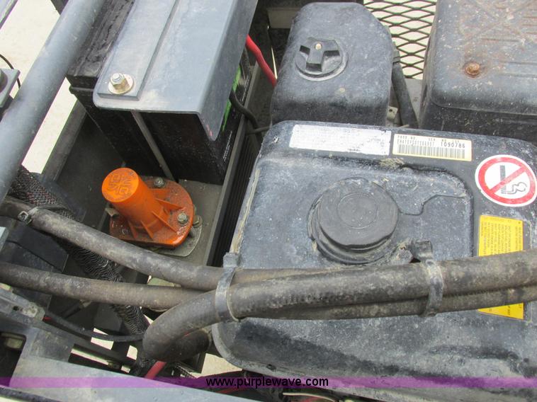 image for item L7199 2005 Somero Copperhead XD laser screed