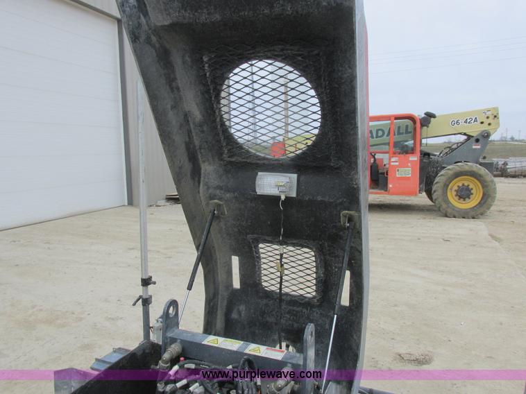 image for item L7199 2005 Somero Copperhead XD laser screed