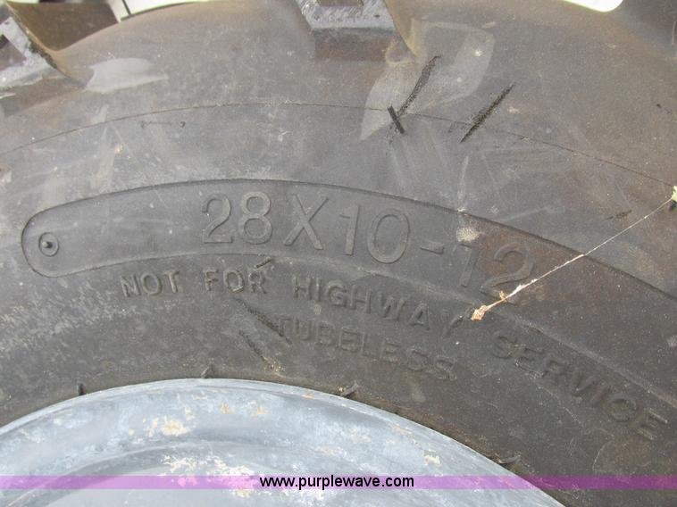 image for item L7199 2005 Somero Copperhead XD laser screed