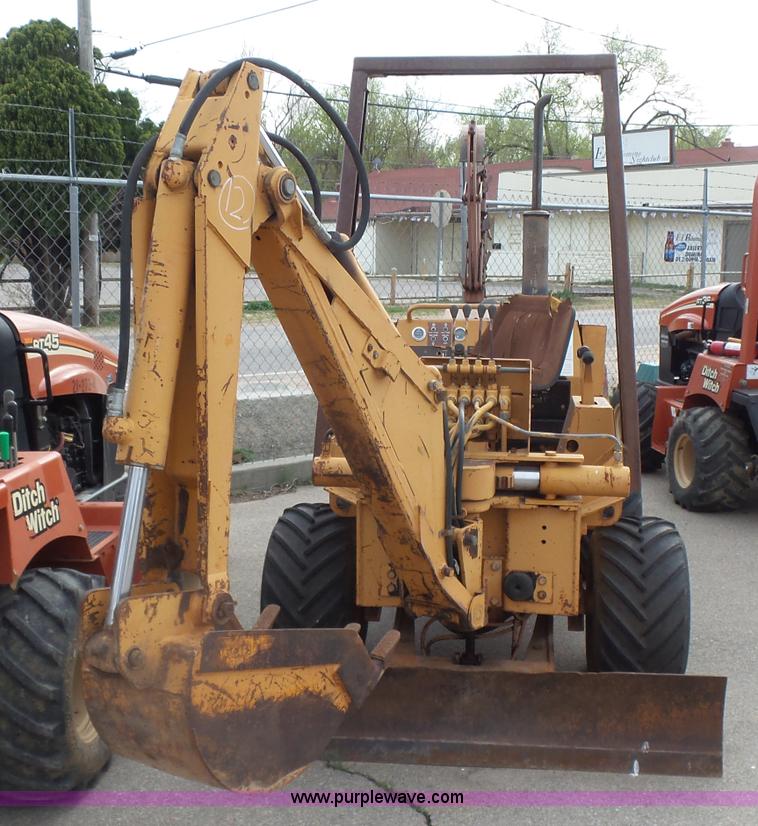 image for item L7362 Case 360 trencher