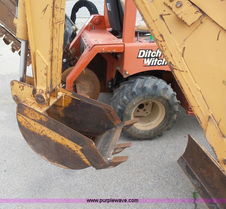 image for item L7362 Case 360 trencher