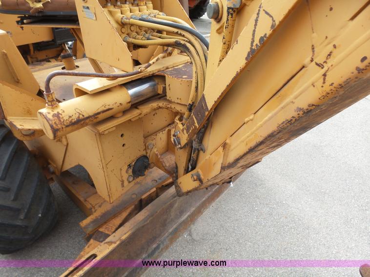 image for item L7362 Case 360 trencher