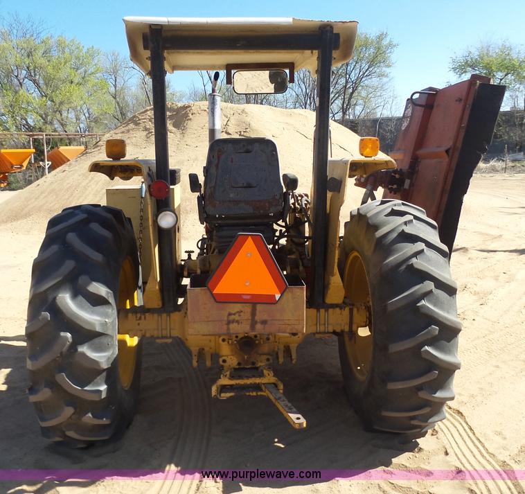 image for item L7403 Tiger 465 Special S600 tractor