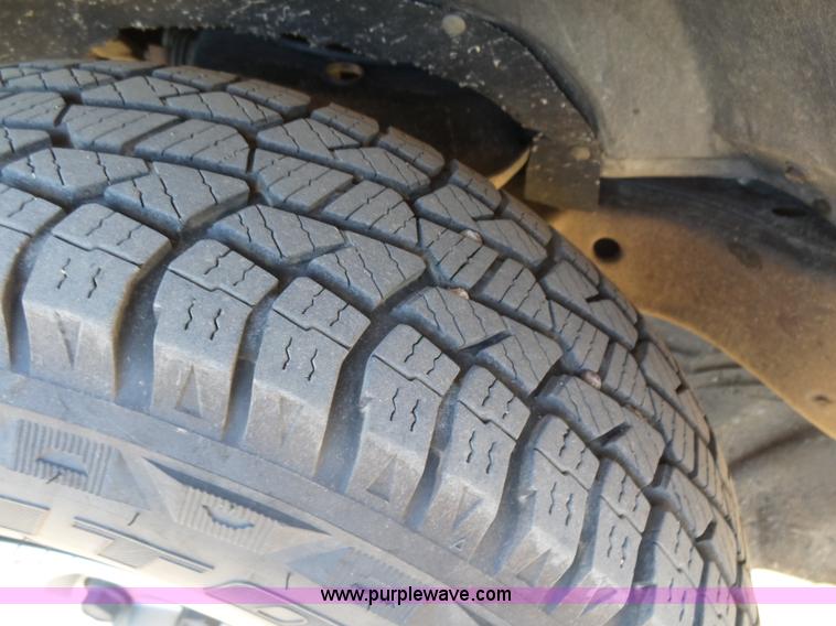 image for item L7408 1990 Chevrolet 1500 pickup truck