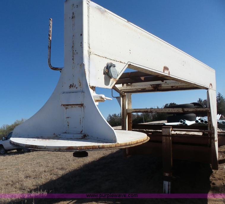 image for item L7409 1989 Blair equipment trailer