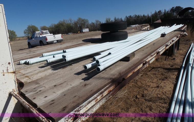 image for item L7409 1989 Blair equipment trailer