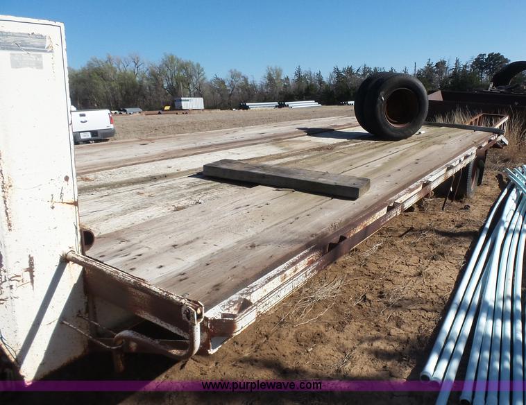 image for item L7409 1989 Blair equipment trailer