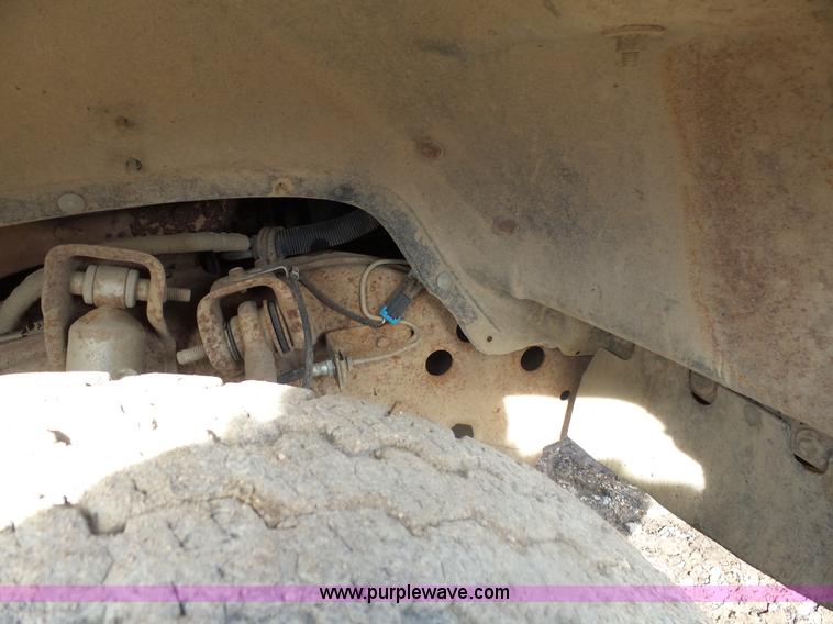 image for item AL9210 2000 Chevrolet C2500 pickup truck