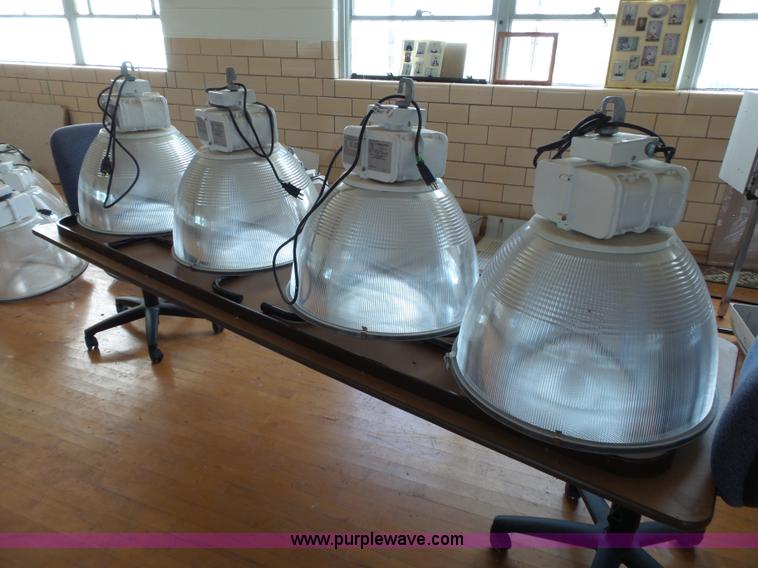 image for item AM9637 (17) Lithonia Luminaire ceiling lights