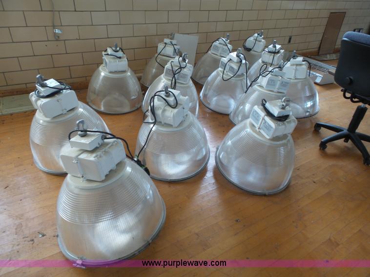 image for item AM9637 (17) Lithonia Luminaire ceiling lights