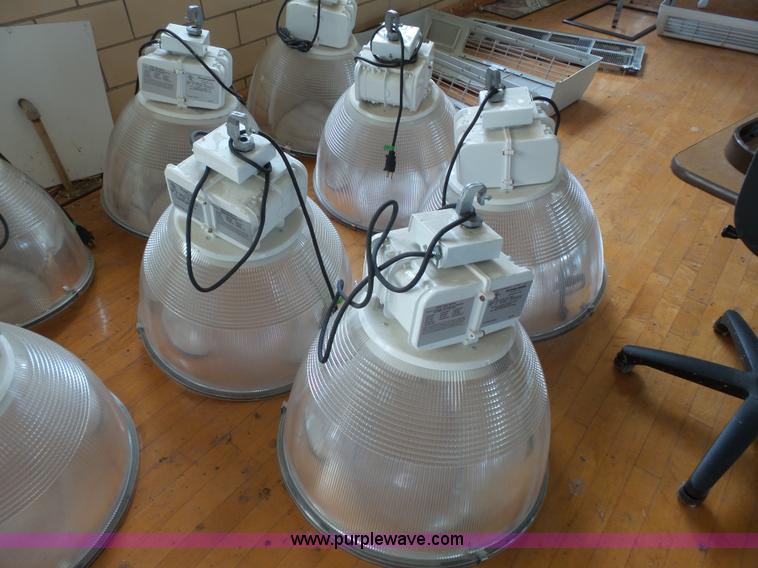 image for item AM9637 (17) Lithonia Luminaire ceiling lights