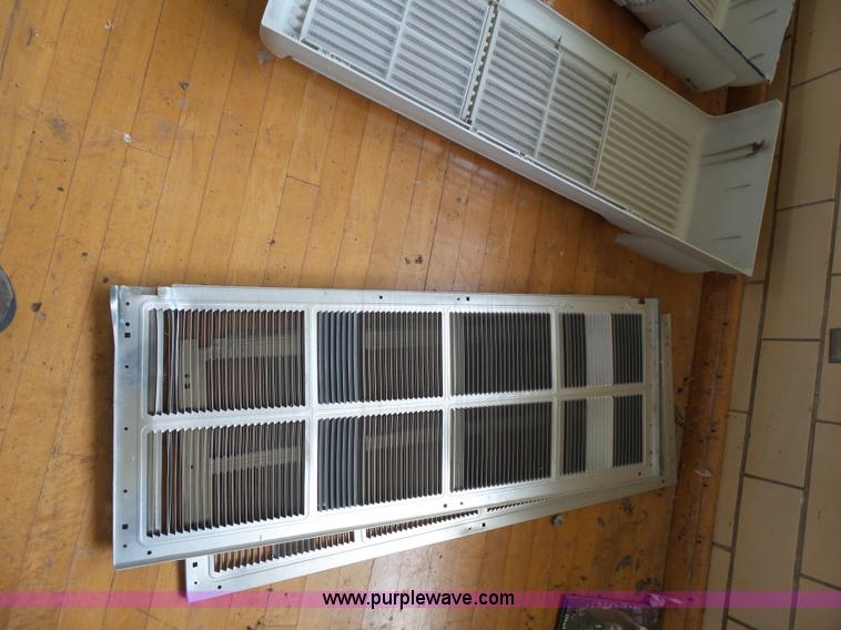 image for item AM9638 (2) Trane P-Tak AC units