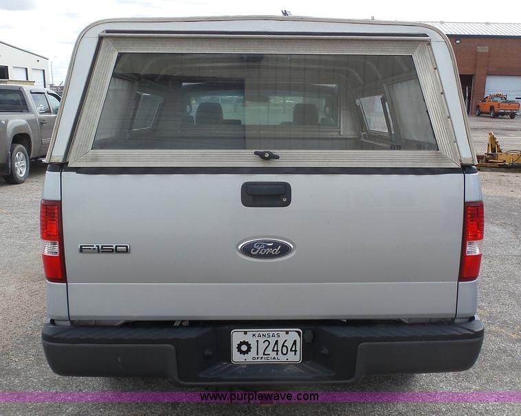 image for item AR9363 2007 Ford F150 XL pickup truck