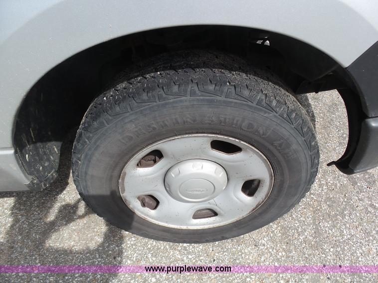 image for item AR9363 2007 Ford F150 XL pickup truck