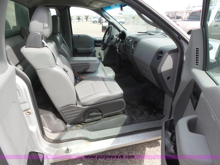 image for item AR9363 2007 Ford F150 XL pickup truck