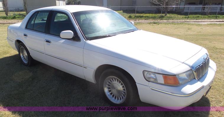 image for item AR9376 2000 Mercury Grand Marquis LS