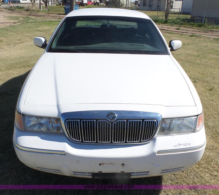 image for item AR9376 2000 Mercury Grand Marquis LS