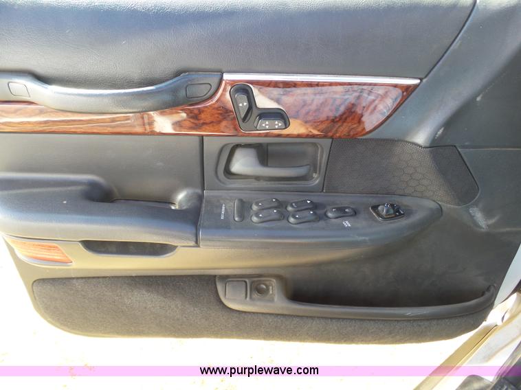 image for item AR9376 2000 Mercury Grand Marquis LS