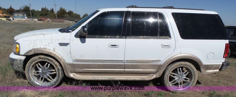image for item AR9402 1999 Ford Expedition XLT SUV
