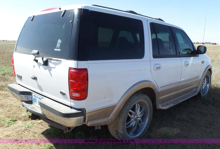 image for item AR9402 1999 Ford Expedition XLT SUV