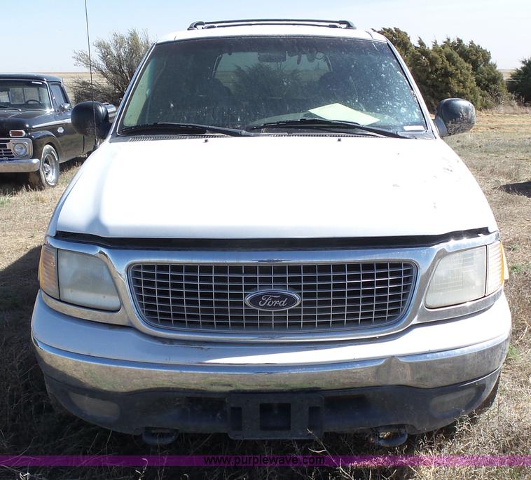 image for item AR9402 1999 Ford Expedition XLT SUV