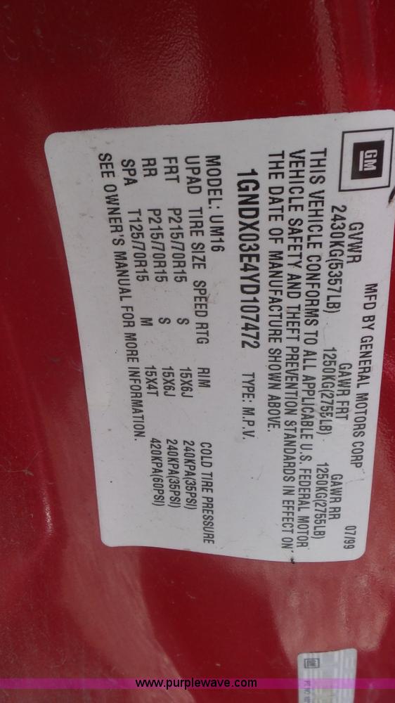 image for item AV9766 2000 Chevrolet Venture Extended van