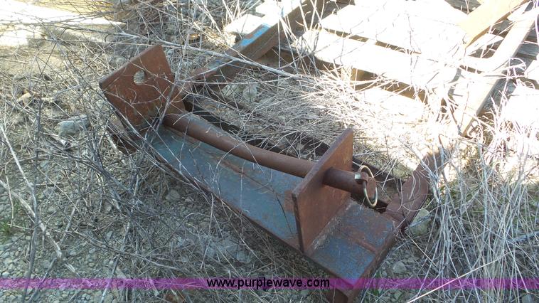 image for item AV9767 Push blade