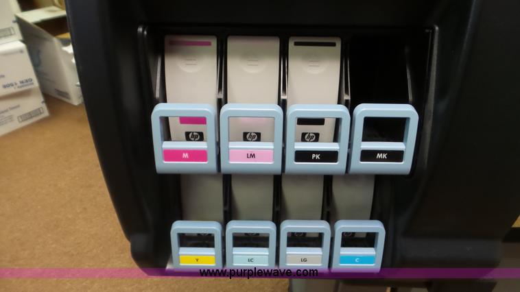 image for item AV9771 HP plot color printer