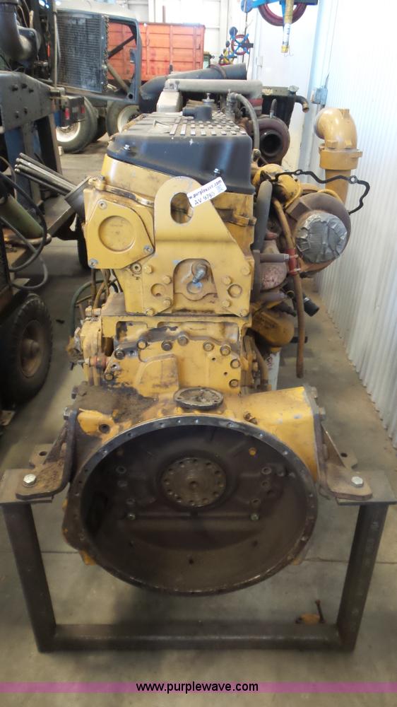 image for item AV9780 Caterpillar 3406 six cylinder turbo diesel engine