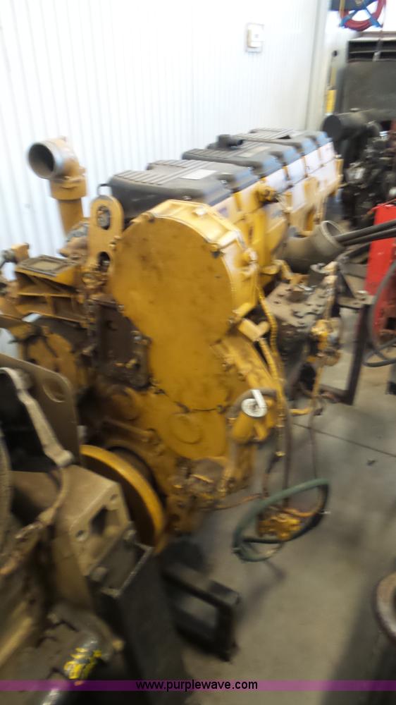 image for item AV9780 Caterpillar 3406 six cylinder turbo diesel engine
