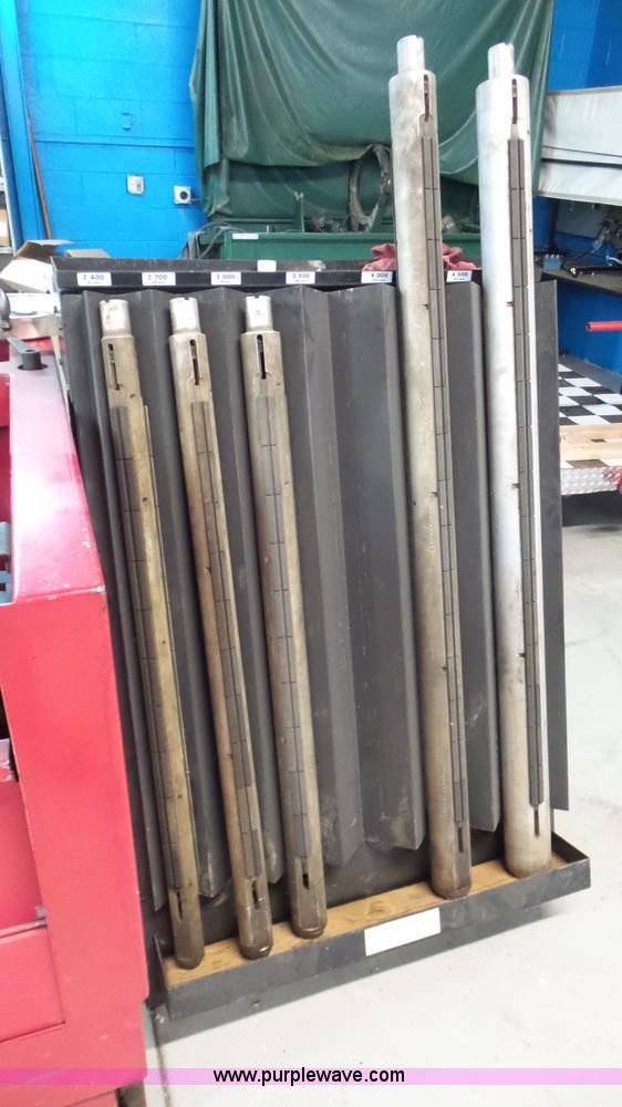 image for item AV9789 Sunnen CLT-100K line boring machine